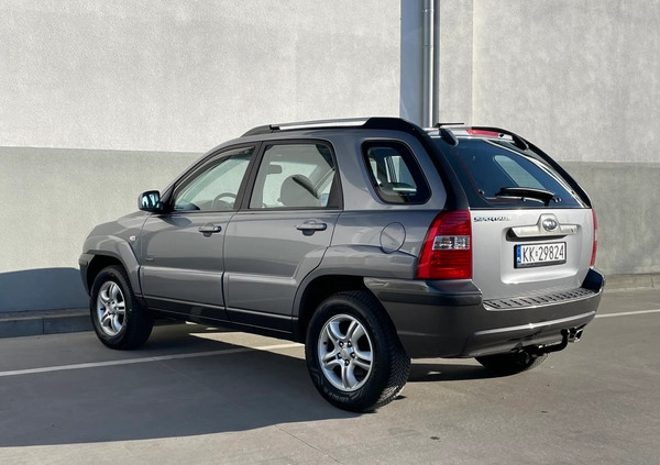 Kia Sportage cena 25900 przebieg: 86000, rok produkcji 2005 z Bobolice małe 562